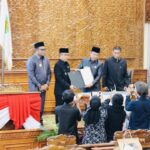 Bupati Kutim Ardiansyah Sulaiman membacakan LKPj Kutim TA 2023