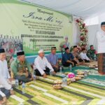 Bupati Kutim Ardiansyah tausyiah di peringatan Isra Mikraj Nabi Muhammad SAW di halaman Masjid Al Muhahirin, Desa Masalap Raya, Kecamatan Rantau Pulung