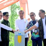 Groundbreaking pembangunan Kantor Cabang Bankaltimtara di Ibu Kota Negara (IKN) Nusantara resmi dilakukan pada Jumat (1/3/2024) oleh Presiden RI Jokowi didampingi M Yamin dan pejabat terkait.