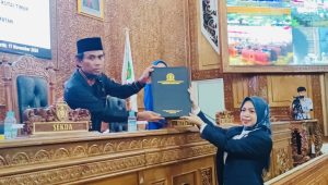 DPRD Kutim Sahkan Raperda Pencegahan dan Penanggulangan Kebakaran