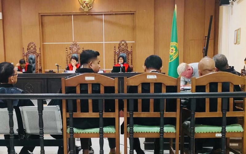 Mantan Anggota Dewan James Tuwo Terseret Kasus ITE, Jalani Sidang Perdana Didampingi 20 Pengacara