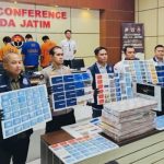 Polda Jatim Ringkus 6 Komplotan Judi Online Internasional di Banyuwangi, Raup Rp200 Miliar