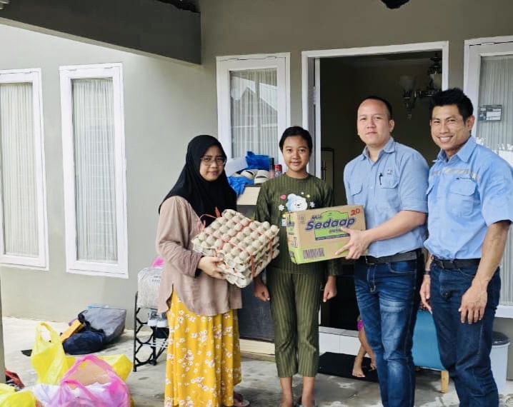 Tanggap Bencana di Kukar, Pama Bantu Korban Banjir dan Longsor