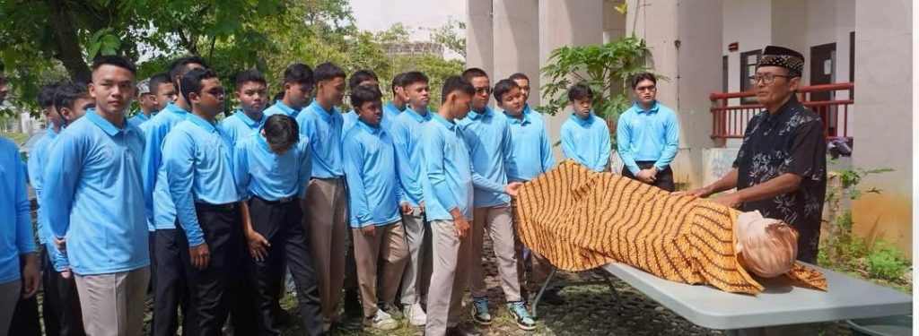 Dispora Tumbuhkan Rasa Empatik Pemuda Kaltim dengan Pelatihan Fardu Kifayah