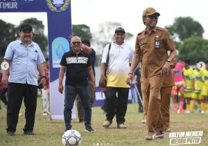 Dispora Tekankan Atlet Bertanding Sportif di Piala Gubernur Kaltim Soeratin 2025