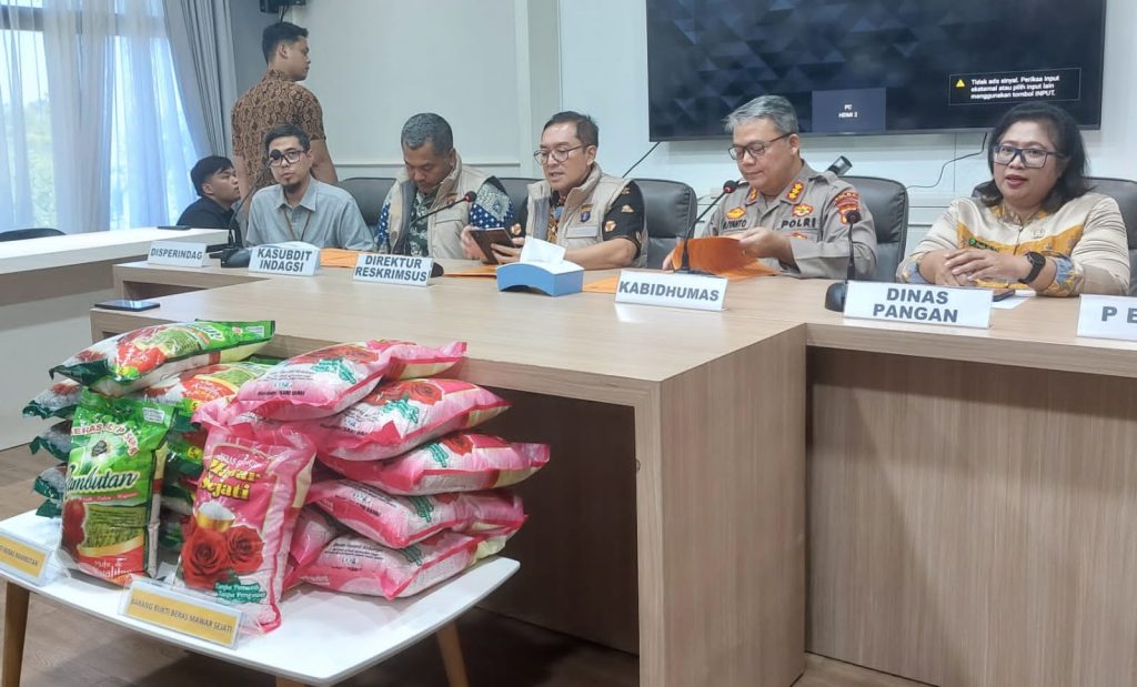 Beras Premium Oplosan dan Pedagang di Kaltim Diamankan Polda