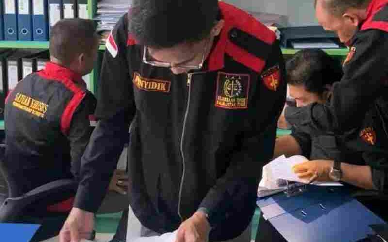 Kejaksaan Geledah Perusda Ketenagalistrikan Kaltim 4 Jam, Diduga Adanya Korupsi