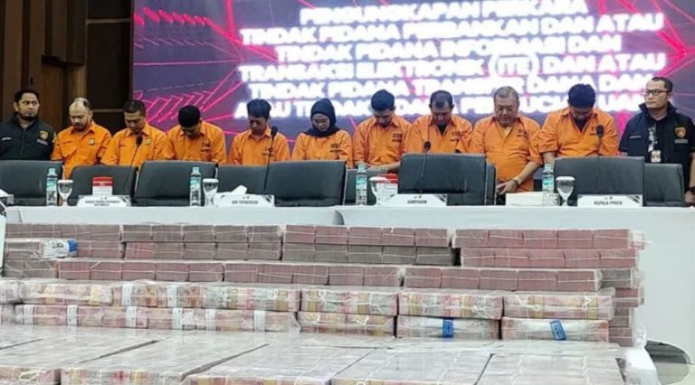 9 Tersangkan Pembobol Rp204 Miliar Rekening Dormant Diringkus Polisi
