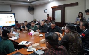 Gali Praktik Terbaik Pengelolaan BUMD Perseroda, Komisi II Kunjungi Biro Barjas Bali