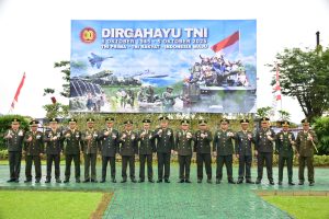 Korem 091/ASN Peringati HUT TNI Ke-80, Upacara Khidmat Penuh Semangat Kebhinekaan