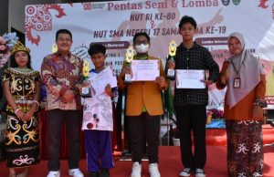 Tekankan Pentingnya Pendidikan Karakter, Sekretaris Komisi-IV DPRD Kaltim Hadiri Pentas Seni dan Lomba SMAN-17 Samarida