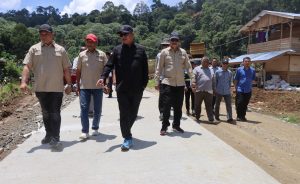 Dorong Percepatan Konektivitas Wilayah Kubar-Mahulu, DPRD Kaltim Tinjau Progres Pembangunan Jalan Tering-Ujoh Bilang