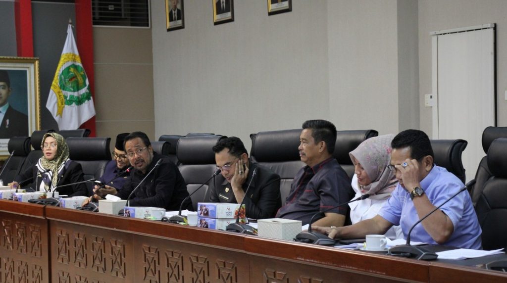 DPRD Kaltim RDP Gabungan, Bahas Pajak-Lingkungan dan Rencana Kunjungan Lapangan ke PT Kobexindo Cement