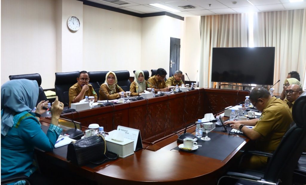 Sekretariat DPRD Kaltim Evaluasi Kinerja Semester-I dan Penguatan Disiplin ASN