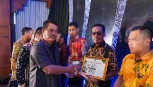 DPRD Apresiasi Anugerah Desa Membangun 2025, Langkah Strategis Perkuat Kemandirian Ekonomi Daerah