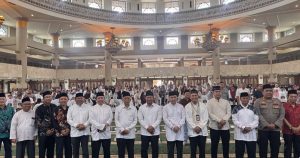 Yatim Fest 2025, Anggota DPRD Fuad Fakhruddin Turut Serta Santuni 500 Anak Yatim se-Kaltim
