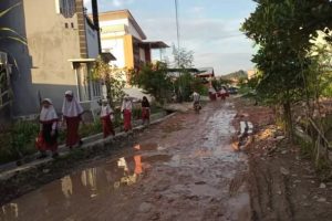 Gedung Sekolah Megah Tanpa Akses, Anggota DPRD Desak Pembangunan Pendidikan yang Terintegrasi di Pedalaman Kaltim