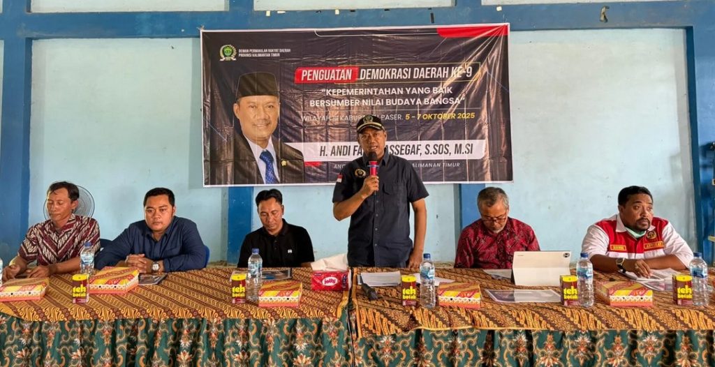 DPRD Kaltim Tumbuhkan Politik dan Demokrasi Warga Desa Gunung Putar, Lewat PDD Ke-9