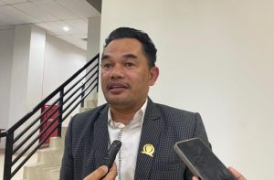 Ketua DPRD Kaltim Hasanuddin Mas’ud Tanggapi ”Imbauan” Beli Buku Mengubah Nasib