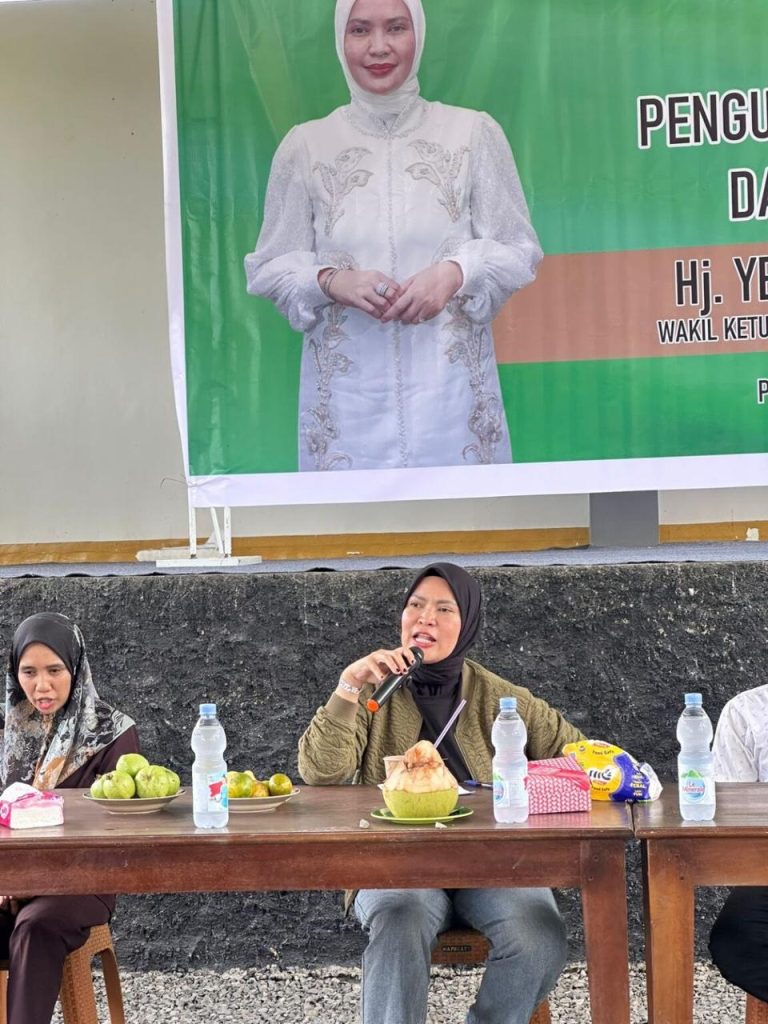 Yenni Eviliana Tekankan Pentingnya Kesadaran Politik Masyarakat dalam Menjaga Demokrasi