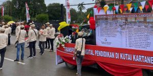 Disdikbud Angkat Tema Digitalisasi Pendidikan di Pawai Pembangunan HUT ke-80-RI